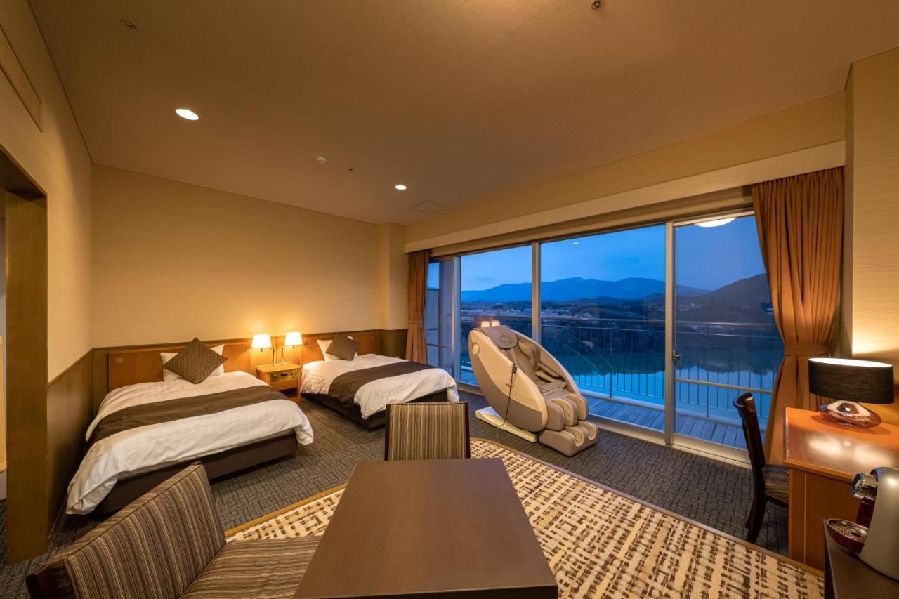 Enakyo Onsen Hotel Yuzuriha Dış mekan fotoğraf