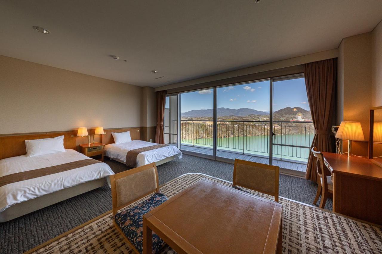 Enakyo Onsen Hotel Yuzuriha Dış mekan fotoğraf
