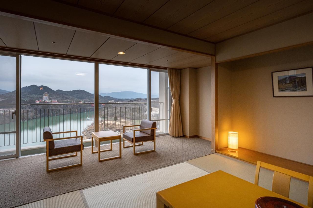 Enakyo Onsen Hotel Yuzuriha Dış mekan fotoğraf